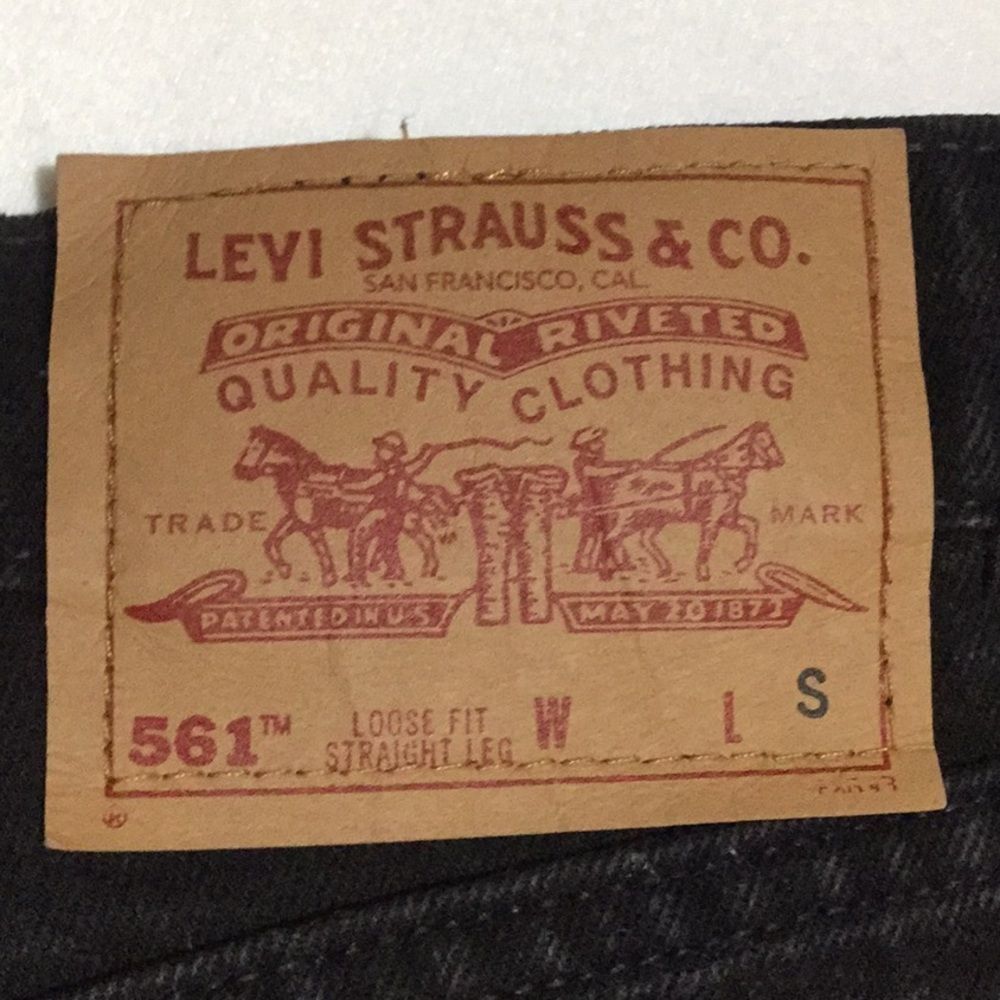 Levi’s Black 561 Straight Leg Jeans - Picture 5 of 6